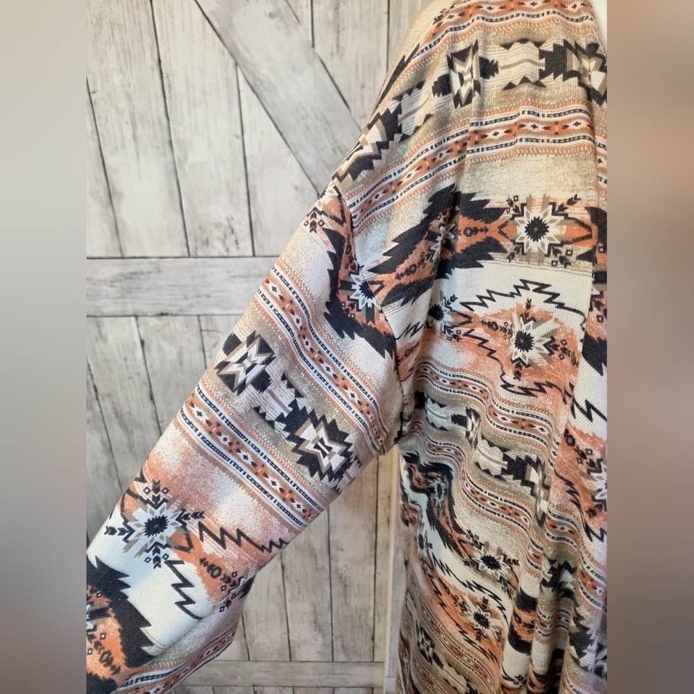 LuLaRoe Aztec Patterned Shirley Kimono in Cream, Peach, and Gray. - Picture 3 of 5